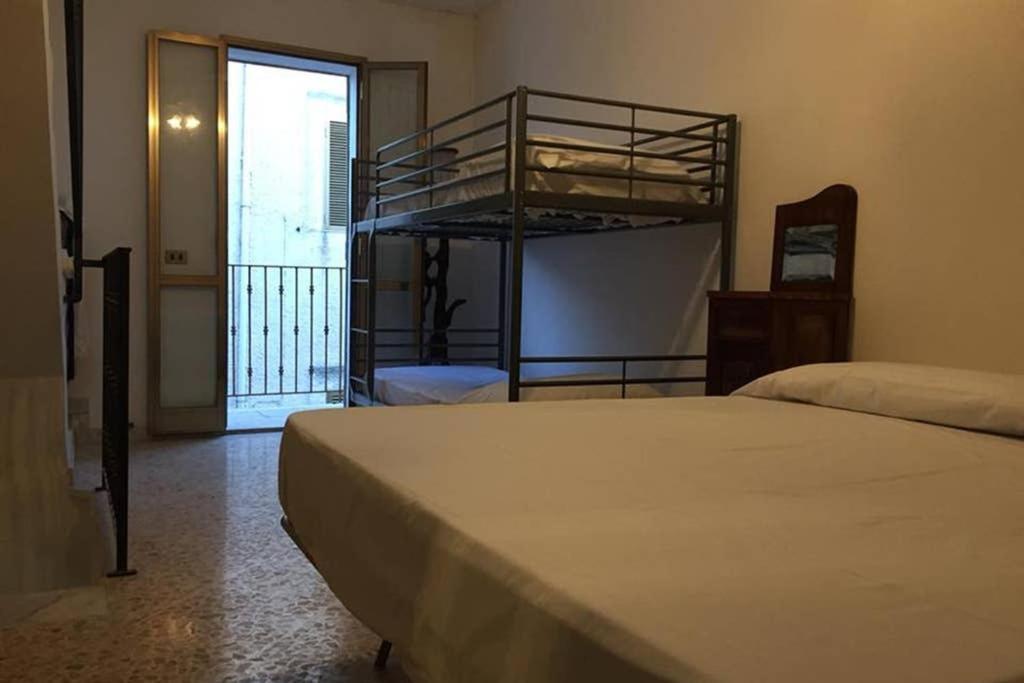 Historic Apartment In Centre Of City 100M To Sea Monopoli Eksteriør bilde